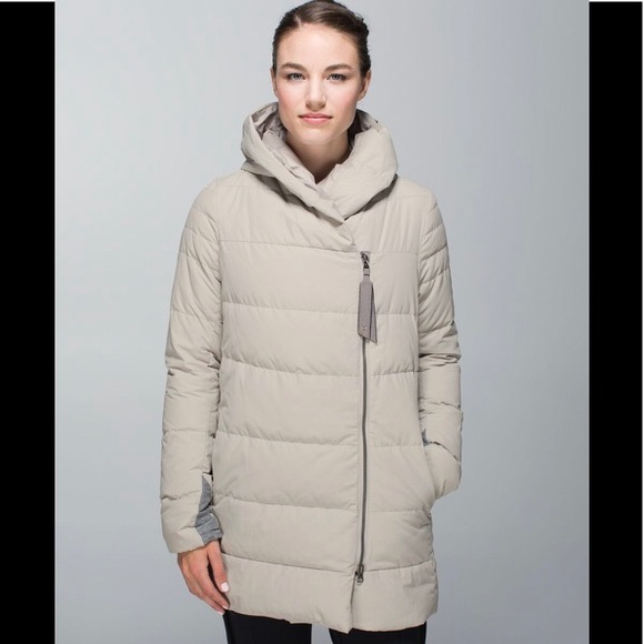 lululemon puffy blanket jacket